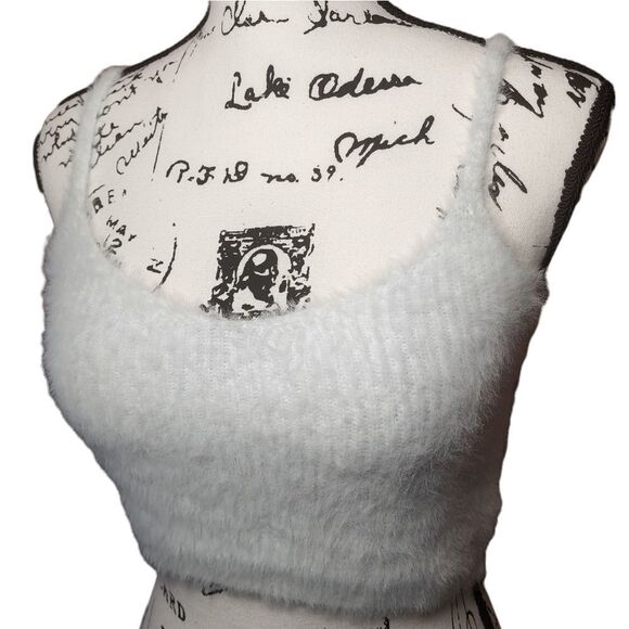 Wild Fable y2k style fuzzy Baby Blue Crop Tank Top small - Picture 2 of 9